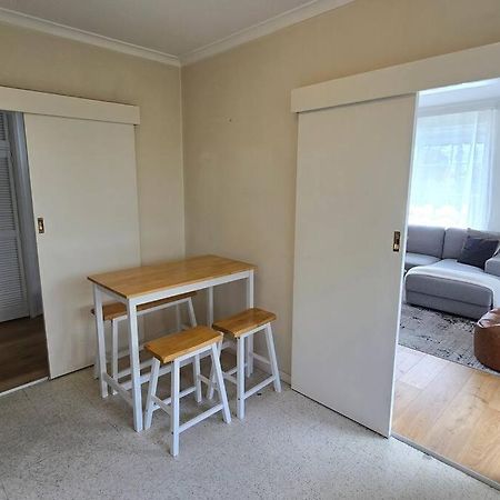 Elsternwick Easy Living - 2 Bedroom Sleeping 4 Melbourne Exterior photo